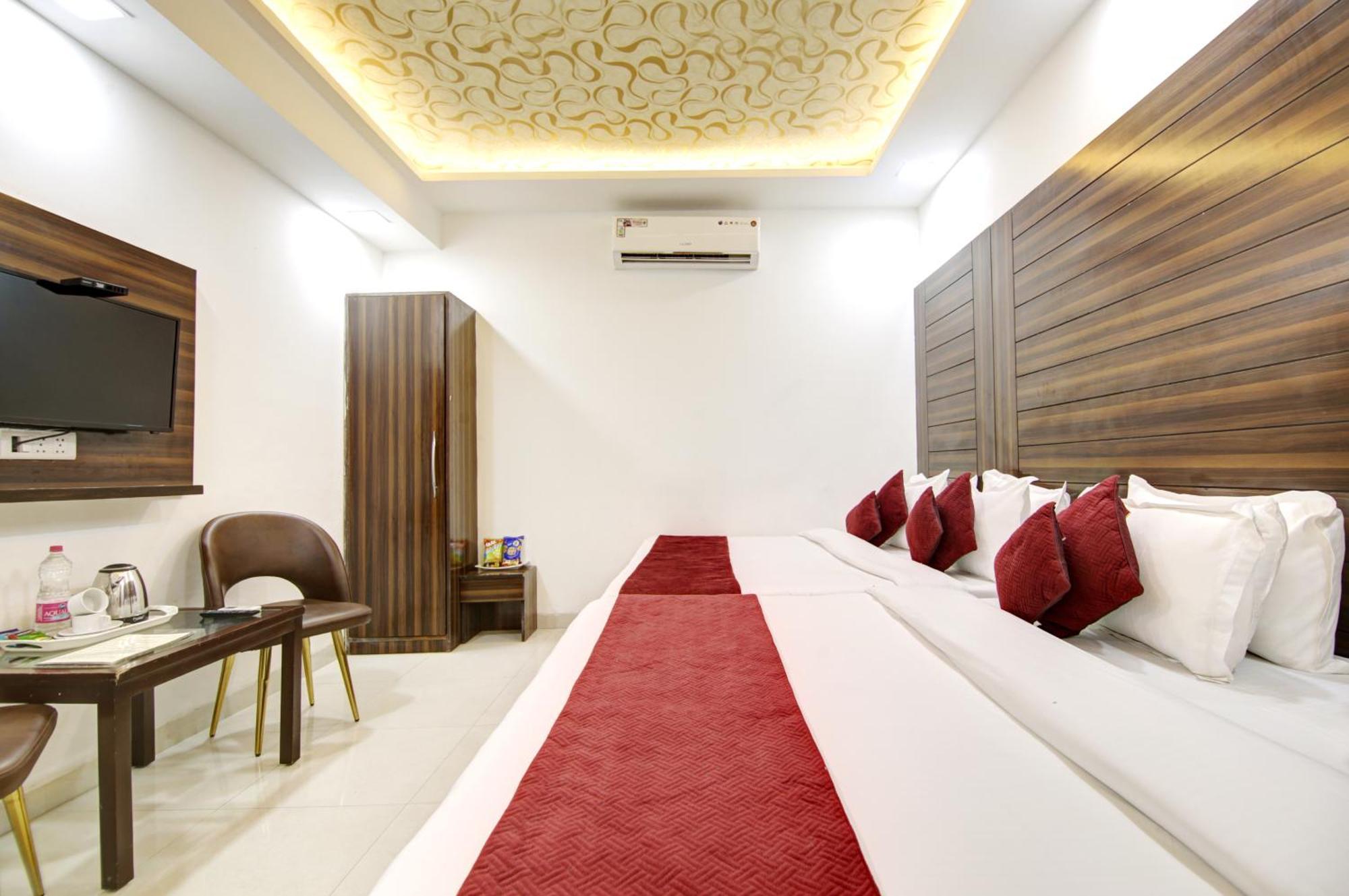 Airport Hotel Chanakya Delhi Nueva Delhi Exterior foto