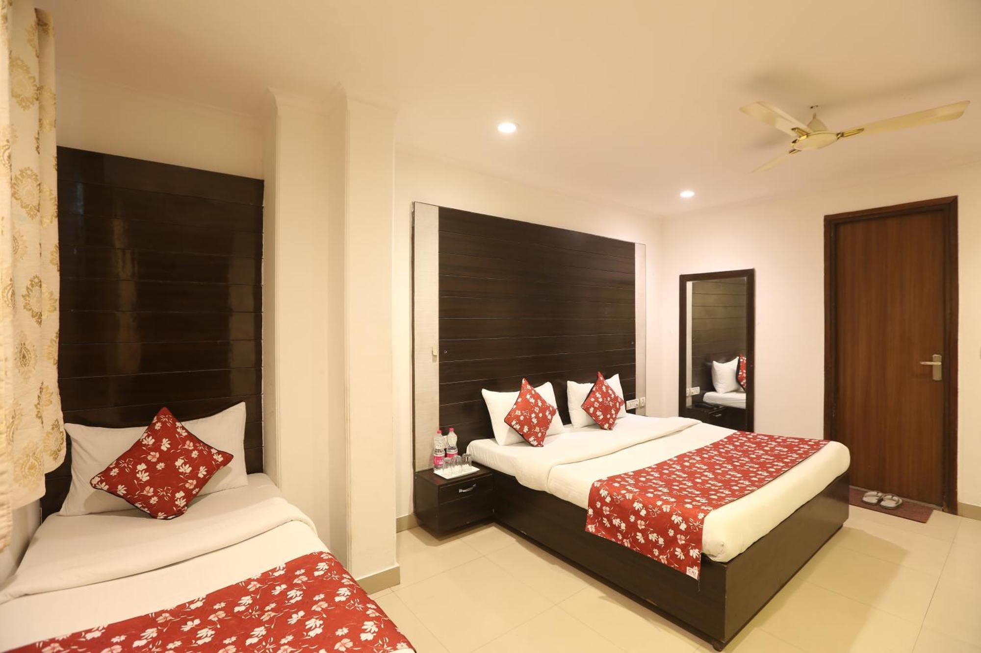 Airport Hotel Chanakya Delhi Nueva Delhi Exterior foto